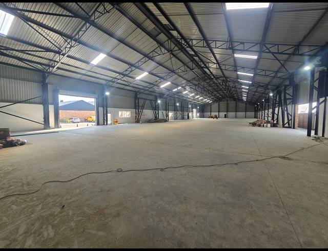 2,700M² WAREHOUSE TO LET IN BENONI SOUTH